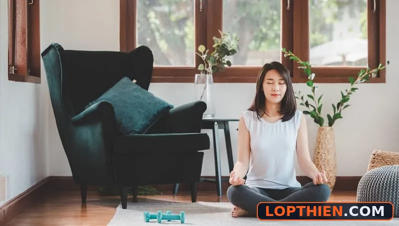 thiền định 10-15 phút mỗi ngày giảm căng thẳng và tăng khả năng tập trung